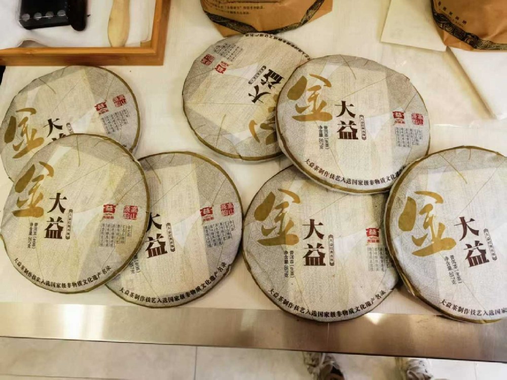 普洱老茶客亲测：回收普洱茶哪个平台好？我的实战经验分享